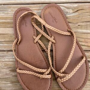 Universal Thread Brown Rope Strap Sandals
